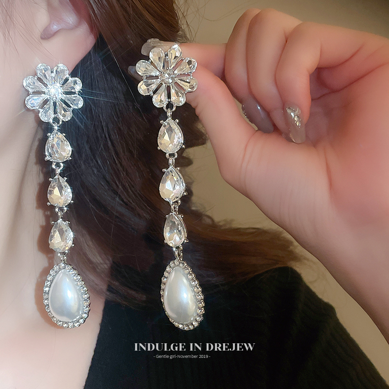 Silver SUNFLOWER Water Drop Tassel Earrings Square and round Face Slimming Accessible Luxury Fancy Pearl Ear Studs Earrings for Women