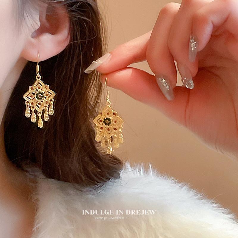 Ethnic Style Diamond Flower Fimbrilla Earrings Accessible Luxury Fancy Elegant Engagement Cheongsam Gold Eardrop Earring Women
