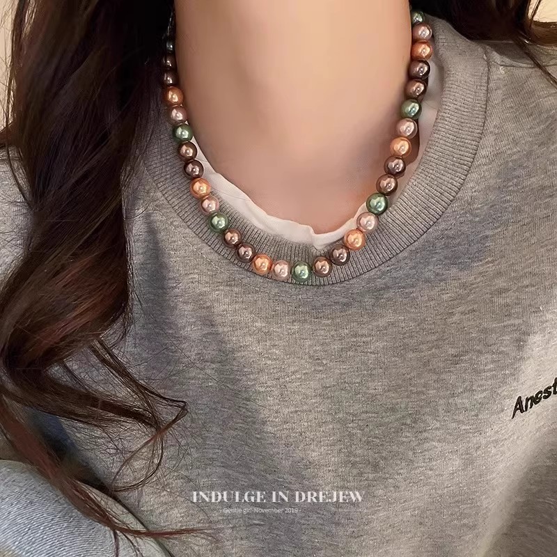 Color Pearl Necklace 2025 New Arrival Best Selling Summer Light Luxury Minority Choker Collar Necklace Sweater Chain