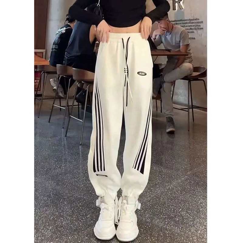 Extra Large Size 150.00kg Wide Loose Three Bars Sports Pants Unisex Wear Autumn and Winter Easiest for Match Casual Button Jogger Pants Harem Pants