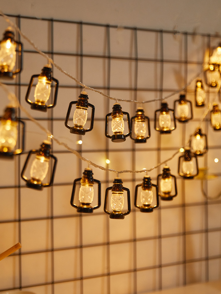 Retro Kerosene Lamp Small Colored Lights Bedroom Decorative Lights Kids Tent Room Birthday Hanging Lights Holiday Kindergarten Layout