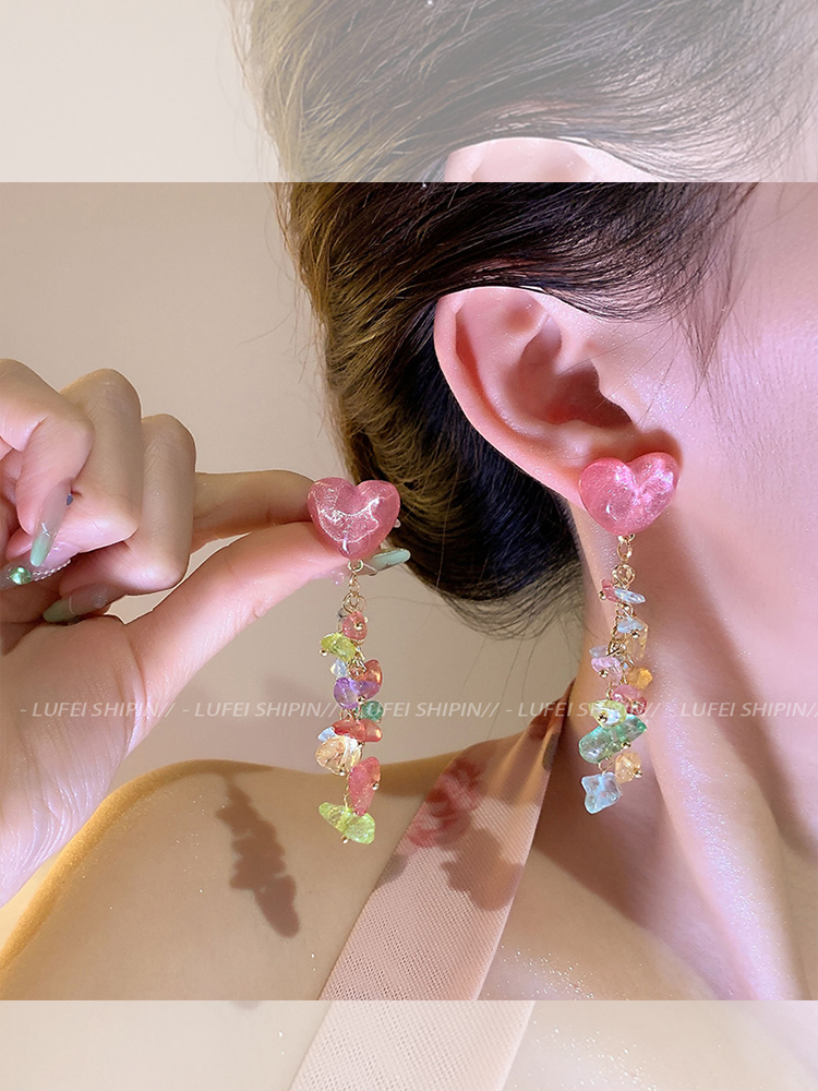 Dopamine Pink Heart Gravel Earrings for Women Niche Design Fancy Earrings 2023 New Arrival Trendy Earrings