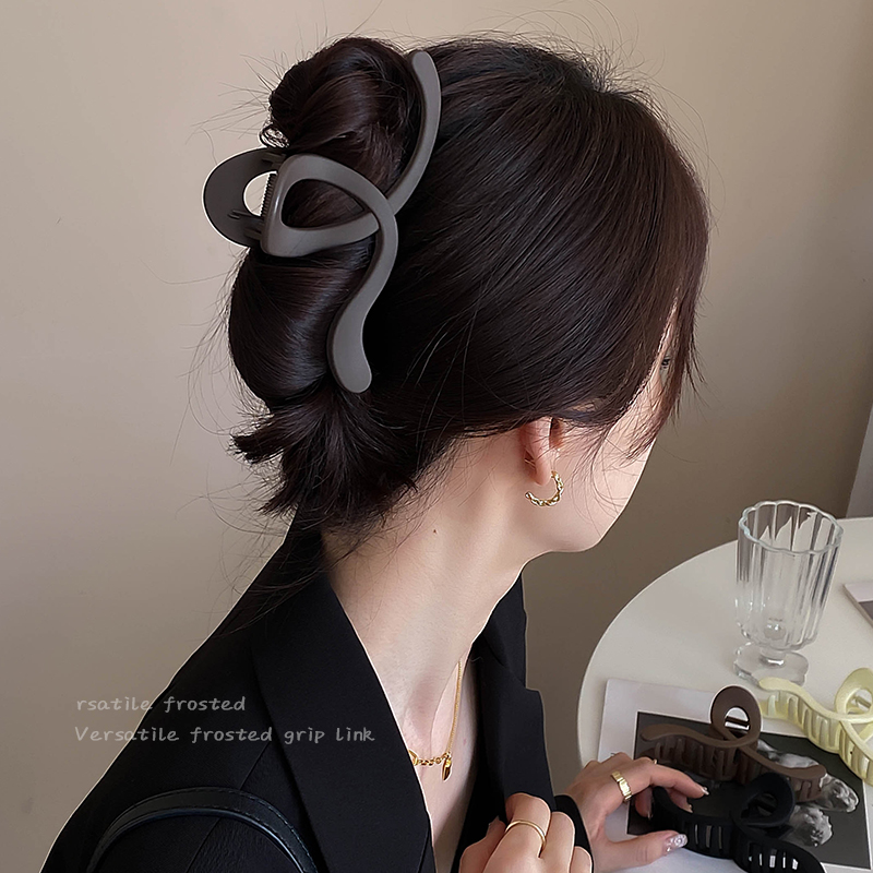 Frosted Wave Grip Female 2024 New Arrival Fancy Back Head Hair Volume Multi-Updo Shark Clips Hairpin Headdress