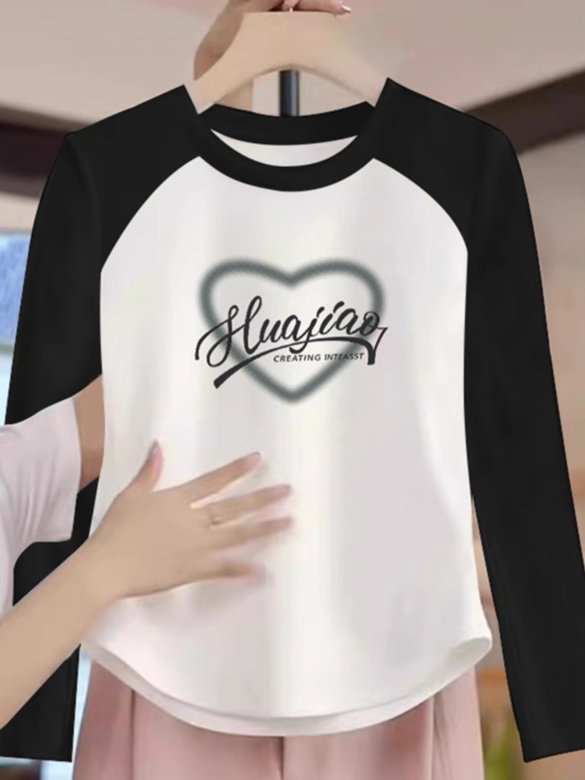 Women's Long Sleeve Color Matching Raglan T-shirt for Women Fall and Winter 2025 New Arrival Slim Fit Inner Wear Asymmetrical Tops
