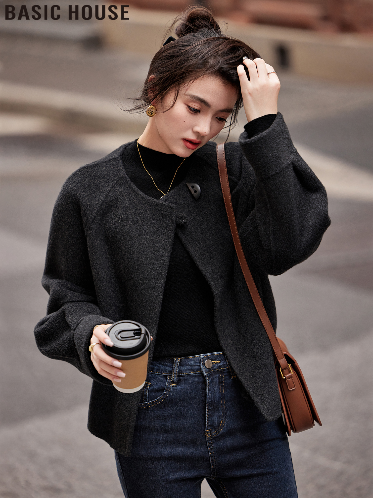 2024 Autumn/Winter New Women's French Style Simple Casual Short Fleece Outerwear