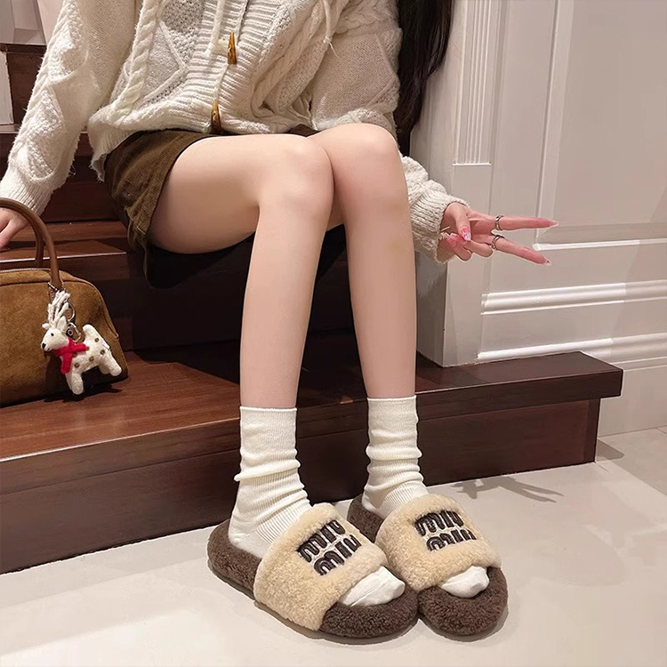 Wool Version ~ Miu Thick Sole Fluffy Slippers Female 2024 Fall and Winter New Arrival Lamb Wool Heattech Non Slip Outdoor Cotton Slippers