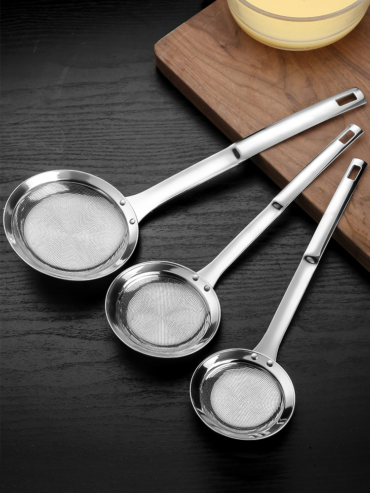 304 Stainless Steel Colander Skimmer Oil Filter Strainer For Home Foaming Spoon Grease Strainer Kitchen Floating Foam Oil Removing Mrun
