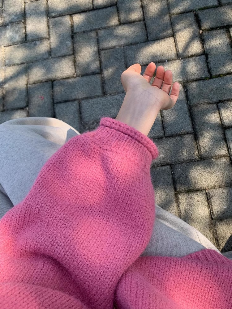 European Station Classy 2025 Autumn New Arrival Raspberry Color Sweater Cardigan Women's Clothes Fancy Wear Wear Tops European Goods Tide