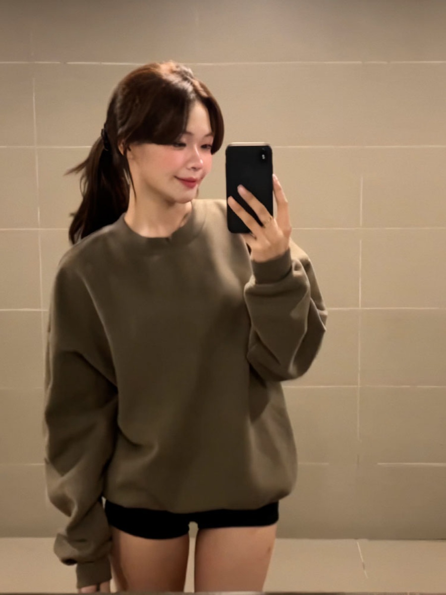 Korean Style Fall 2025 New Arrival Loose Slimming and All-Matching Idle Style Solid Color with Fur Pullover Long Sleeve Sweatshirt Tops Women