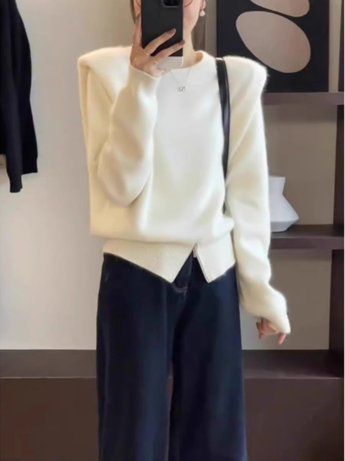 White Raccoon Velvet Small Flying Sleeve Split Pullover Sweater Women Spring and Autumn Temperament Waist Hugging Knit Outer Wear Short Top