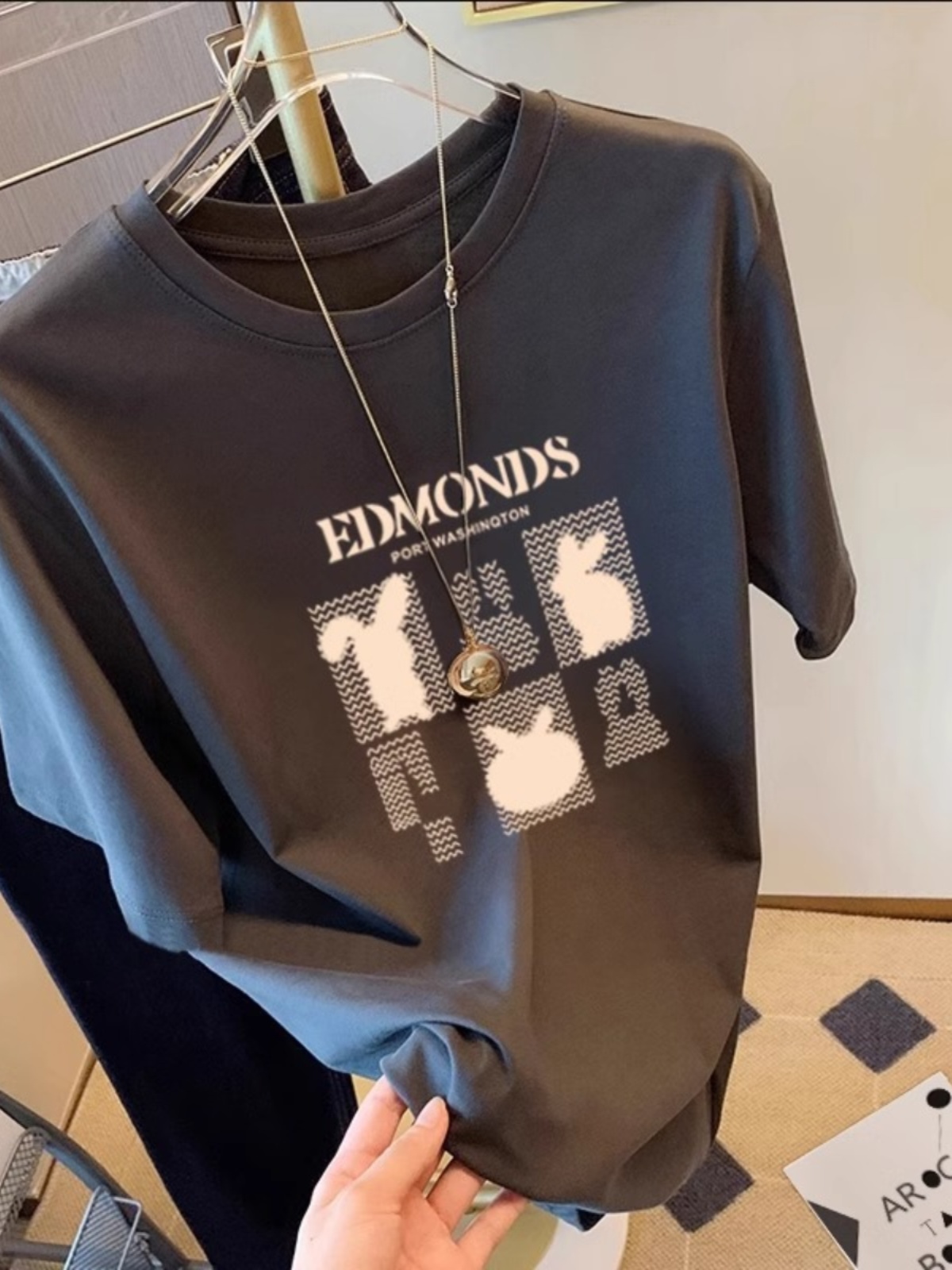 2025 Summer New Arrival Shoulder T-Shirt Short Sleeve Women's Pure Cotton Fashion Loose Western Style Slim Looking Tops Half Sleeve T-shirt Tide