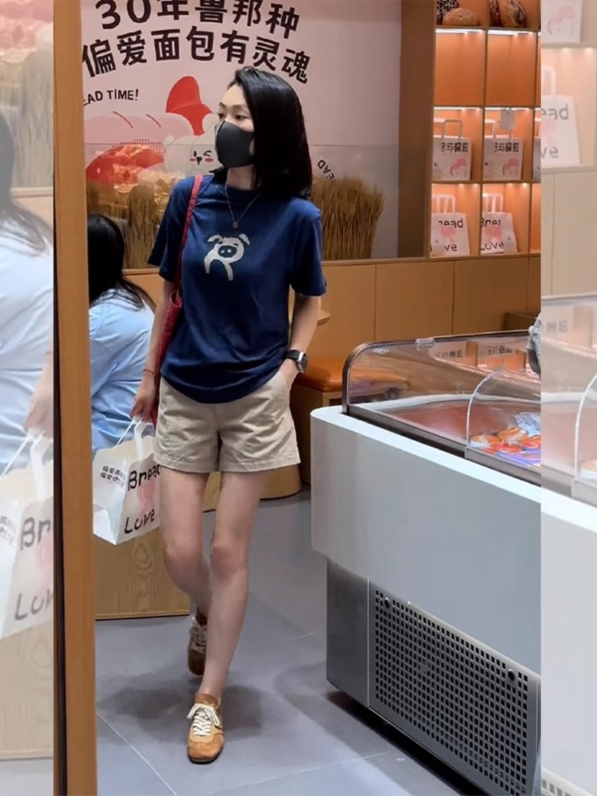 Small Sized Man's Wear Blue Fun Printing Short-Sleeved T-shirt for Women Korean Simple Style Fashion All-Matching Slim Looking Tops Autumn