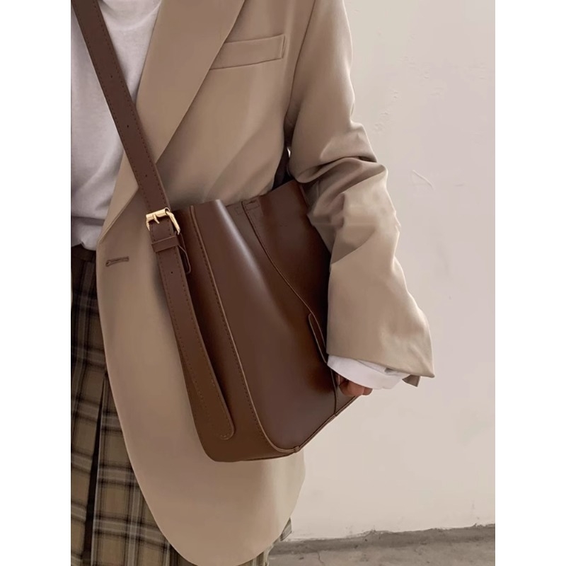 Jinyuniao 2024 Summer Fashion Special-Interest Crossbody Bag Shoulder Bag Retro Easy Matching Bucket Bags Female Commuter Bag