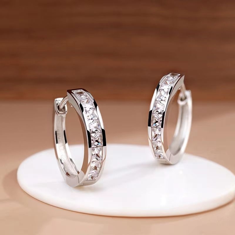 Accessible Luxury Super Flash Sterling Silver Circle Platinum Geometric Imitation Diamond