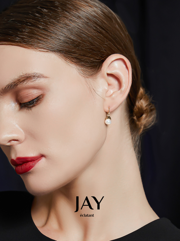 Jay Unique 2024 New Arrival Earrings Fancy Accessible Luxury Delicate Earrings Female Stylish Niche Style Earclip Earrings