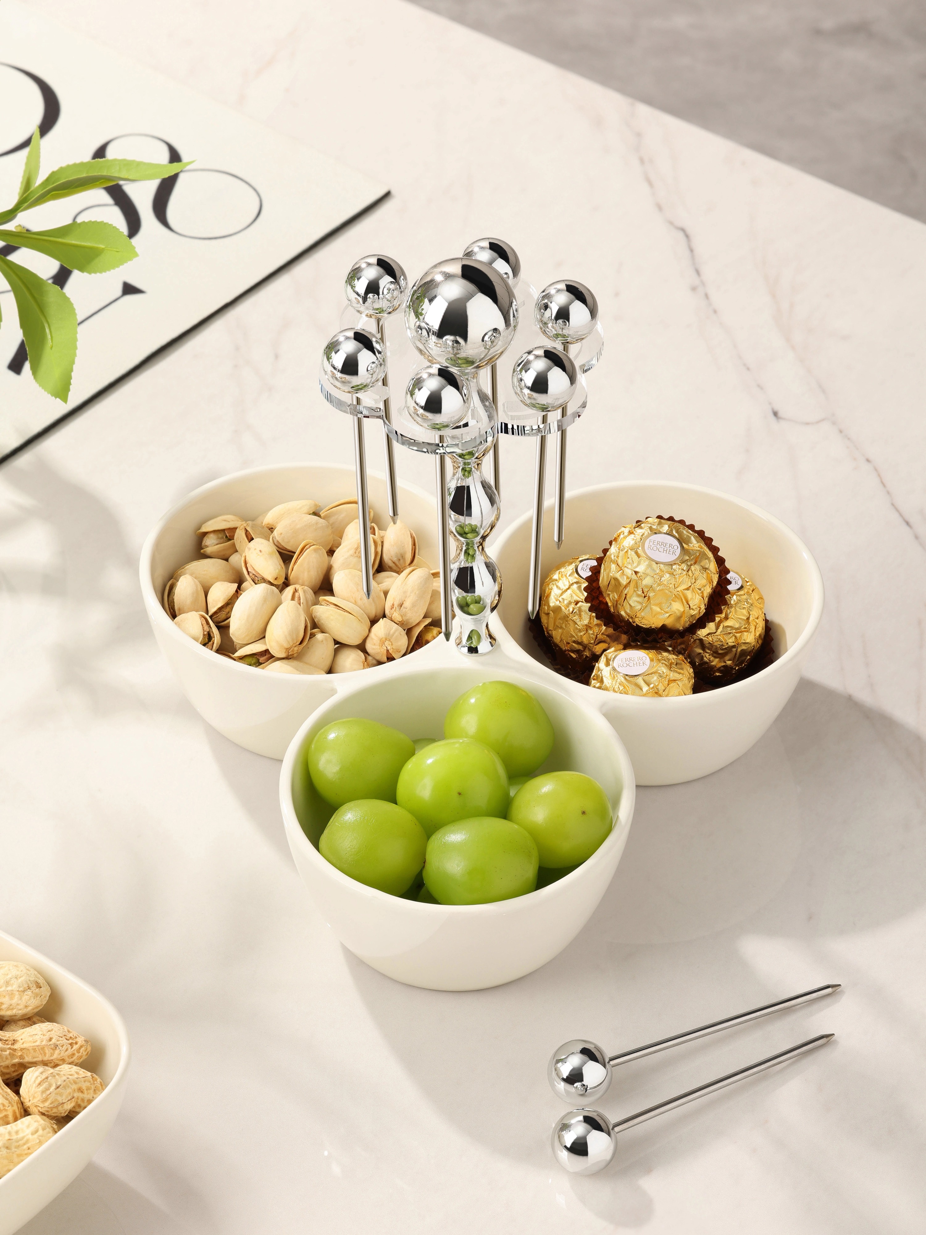 Accessible Luxury Fruit Plate For Home Living Room Afternoon Tea Dim Sum Rack Nuts Compartment Tray Candy Plate Front Desk Snack Dessert Plate