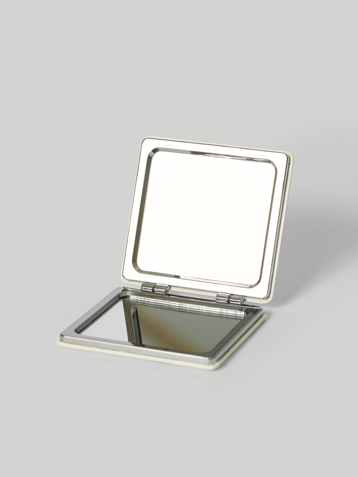 The Number One Family "Boring to Give Her a Mirror with Vertical Middle Finger" for Girls Double-Sided Makeup Folding Mirror Funny Birthday Gift