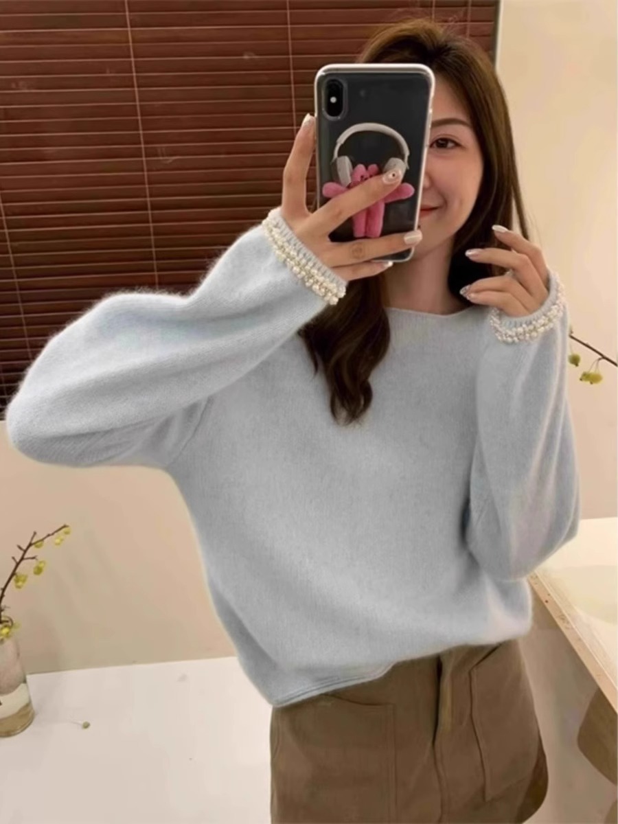 Cuff Beaded round Neck Sweater Female 2025 Spring & Fall New Arrival Temperament Wild Long Sleeves Raccoon Fur Pullover Knitwear