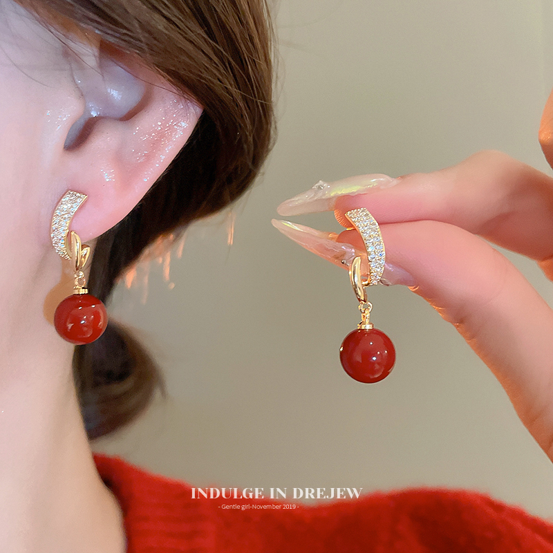 Retro Red Eardrops Stud Earrings for Women Beautiful Fashion Earrings 2025 New Arrival Best Selling Fancy Hong Kong Style Earrings for Summer