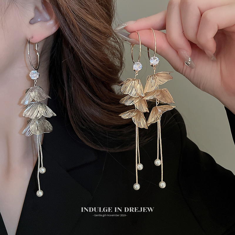 New Chinese Flower Pearl Tassel Earrings Female 2025 New Arrival Hot-Sale Earrings Retro Minority Fancy Earrings Summer