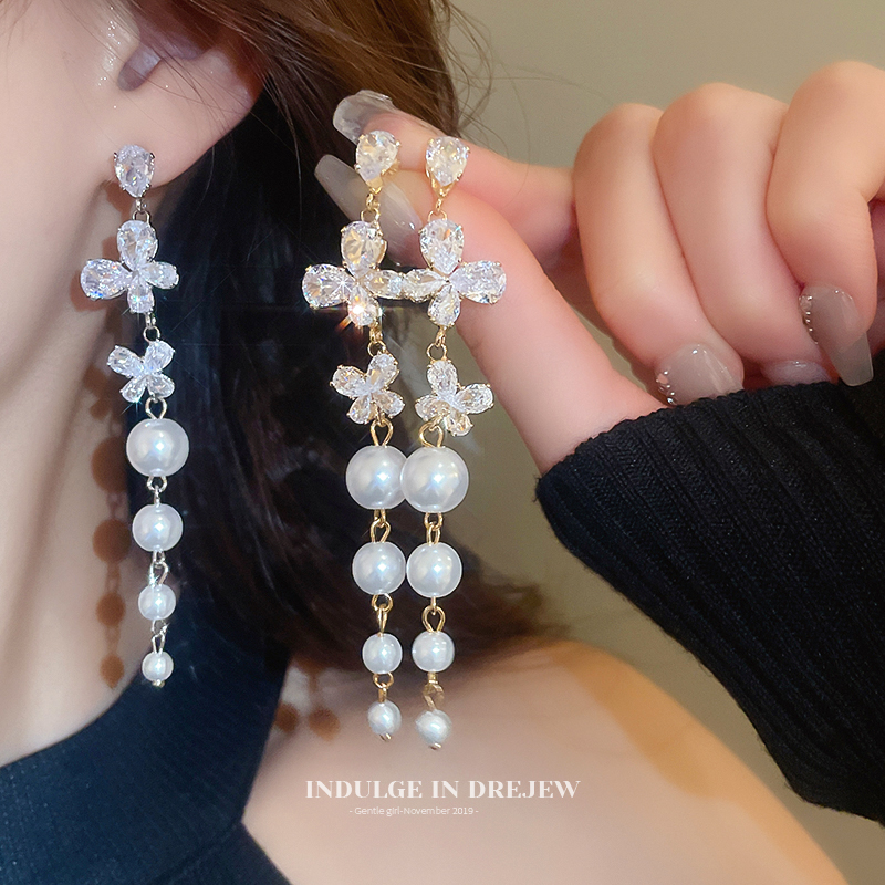 Long Pearl Tassel Earrings Square and round Face Slimming Accessible Luxury Fancy Ear Studs Elegant Unique Earrings for Women New Arrival