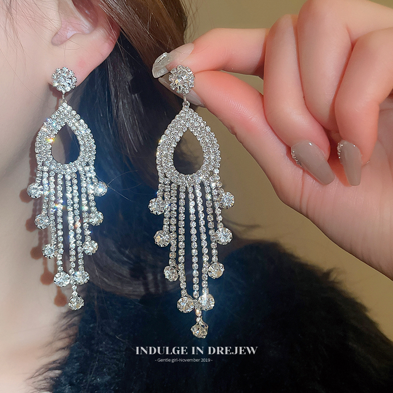 Silver Tassel Earrings for Women Accessible Luxury Fancy Elegant Earrings 2025 New Arrival Best Selling Exaggerated Banquet Dress Earrings
