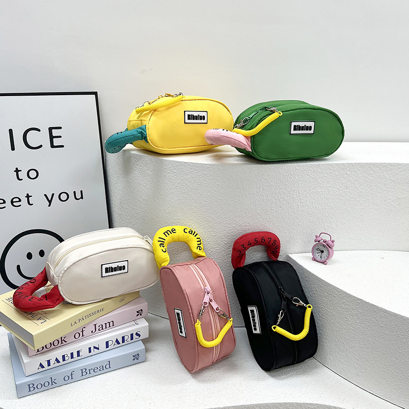 Dopamine Portable Storage Bag Cute 2024 Western Style Spring and Summer Simplicity Fashion Matching Bag Large Capacity Snack Pack