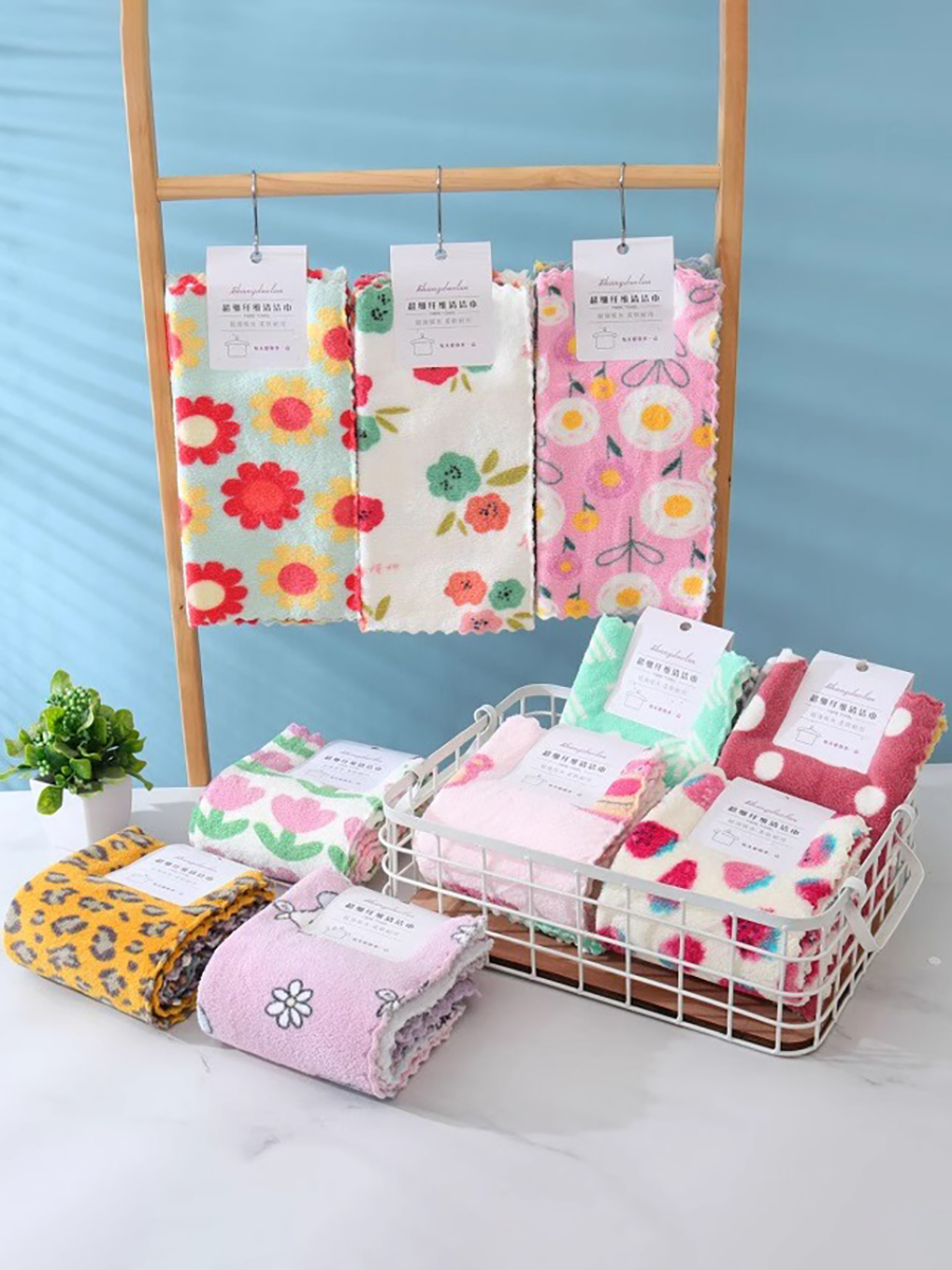 Coral Fleece Print Rag Square Towel 30*30 Kitchen Dedicated For Home Cleaning Equipment Hand Towel Small Towels for Children