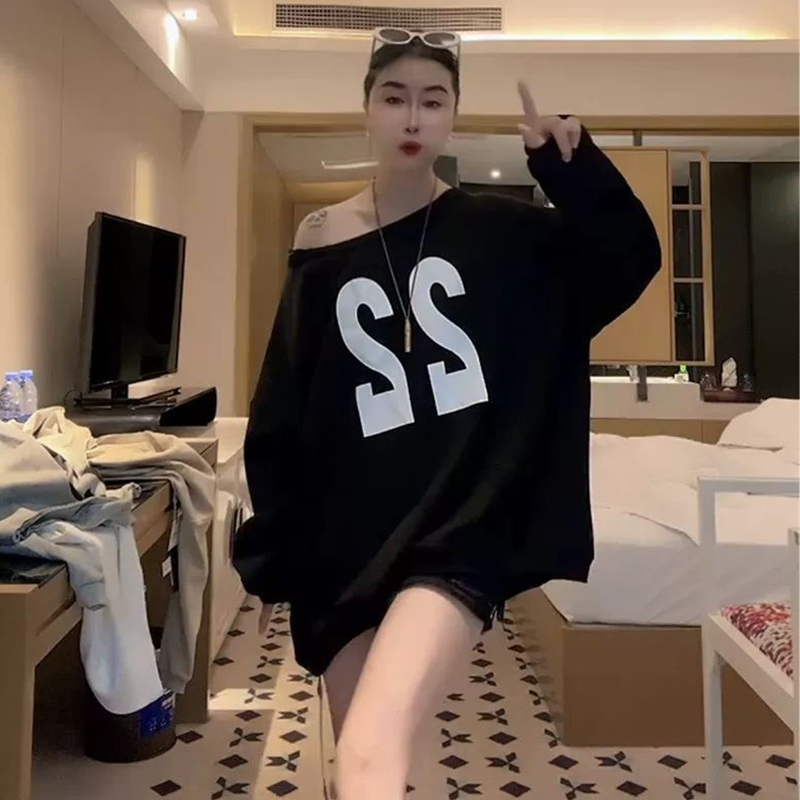 Plus Size Ladies Plus Size 1.00 Kg-150.00 kg Casual off-Shoulder Sweater Female New Arrival Loose Digital Print Mid Length Long Length Oblique Shoulder Tops