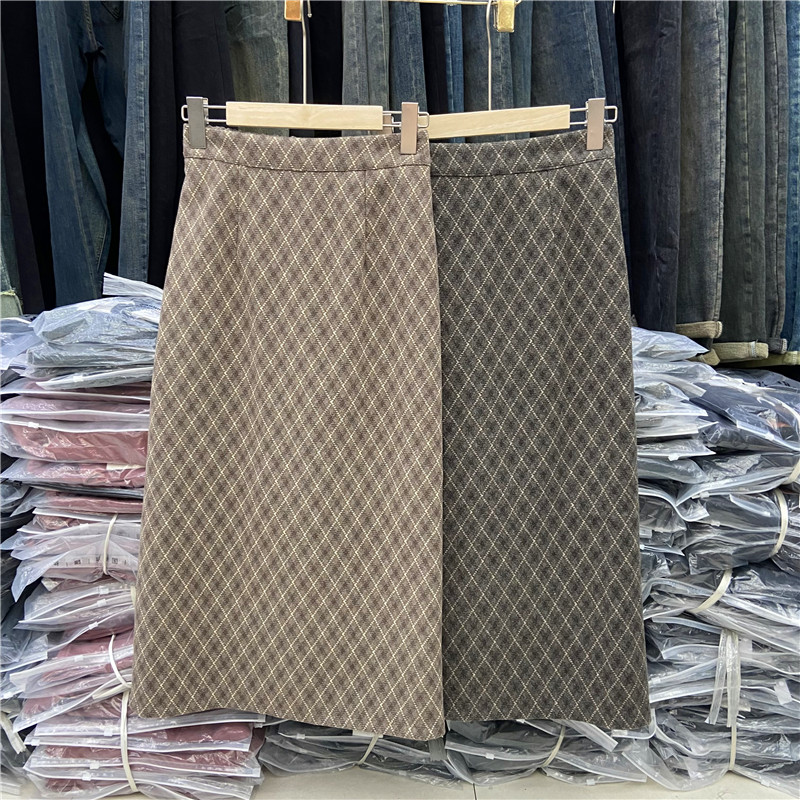 Plus Size 150.00kg Plus Size Ladies Autumn and Winter Retro Woolen Gingham Skirt Women's K-style High Waist Slimming and Straight A- line Skirt