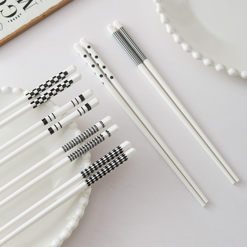 Hepburn Minimalist Ceramic Chopsticks Easy Clean High Temperature Resistant Health Net Red High Color Value Household Eating Bone China Chopsticks