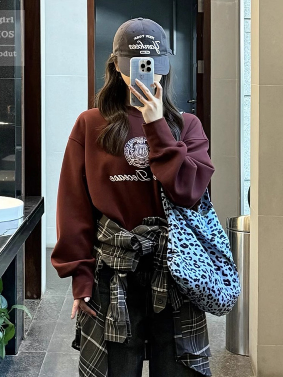 American Retro Wine Red Sweatshirt Female Early Autumn New Fancy Loose Casual Versatile Slimming Bandage Dress Tops