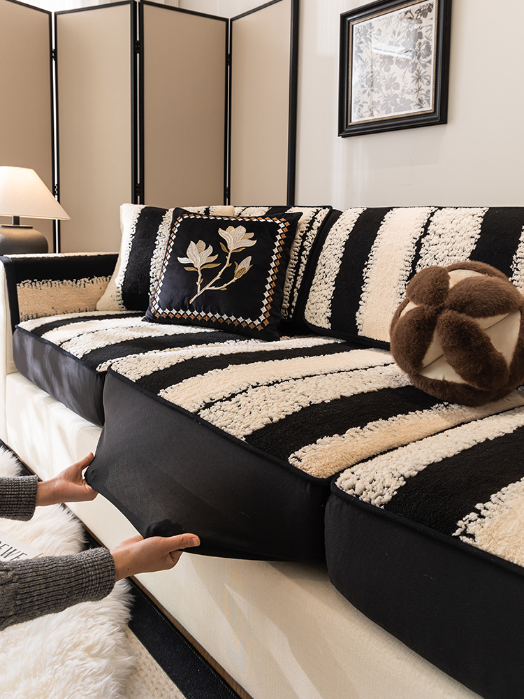 Three-Seat One Imperial Concubine Sofa Cover Thickened Autumn and Winter Sofa Special Cover Sofa All-Inclusive 2025 New Arrival Non Slip Cap
