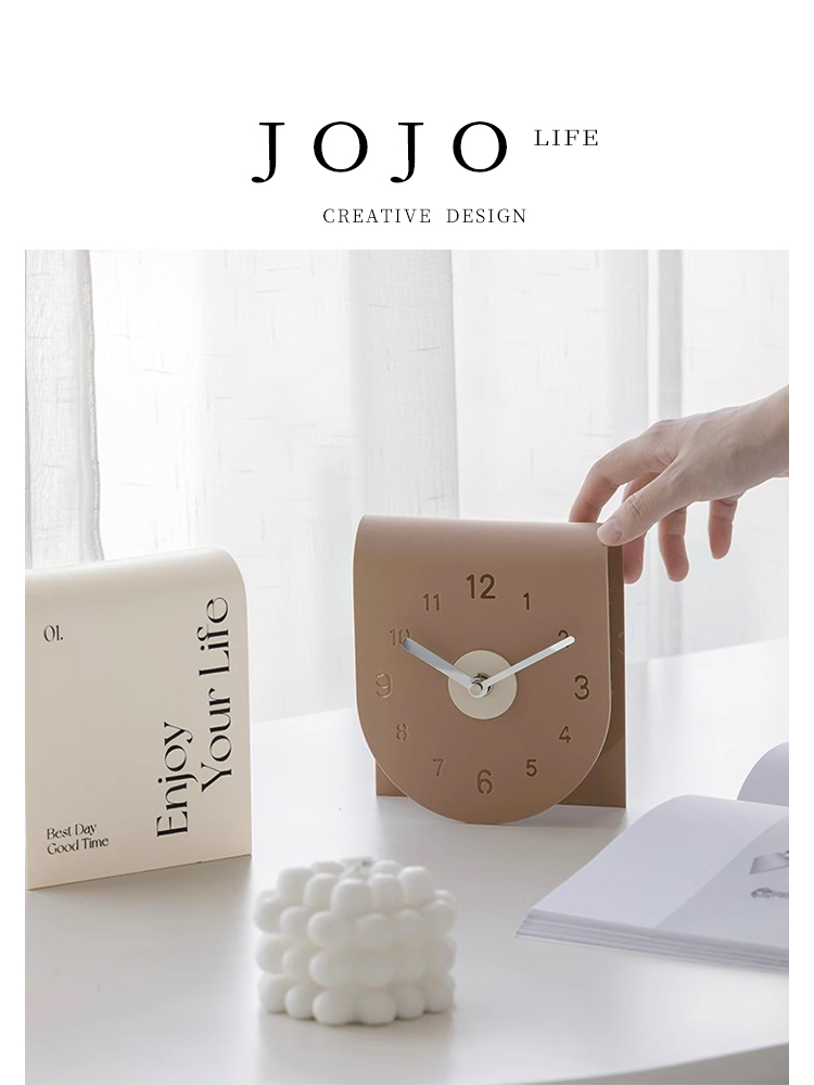 Minimalist Table Decorative Ornaments Mitte Clock