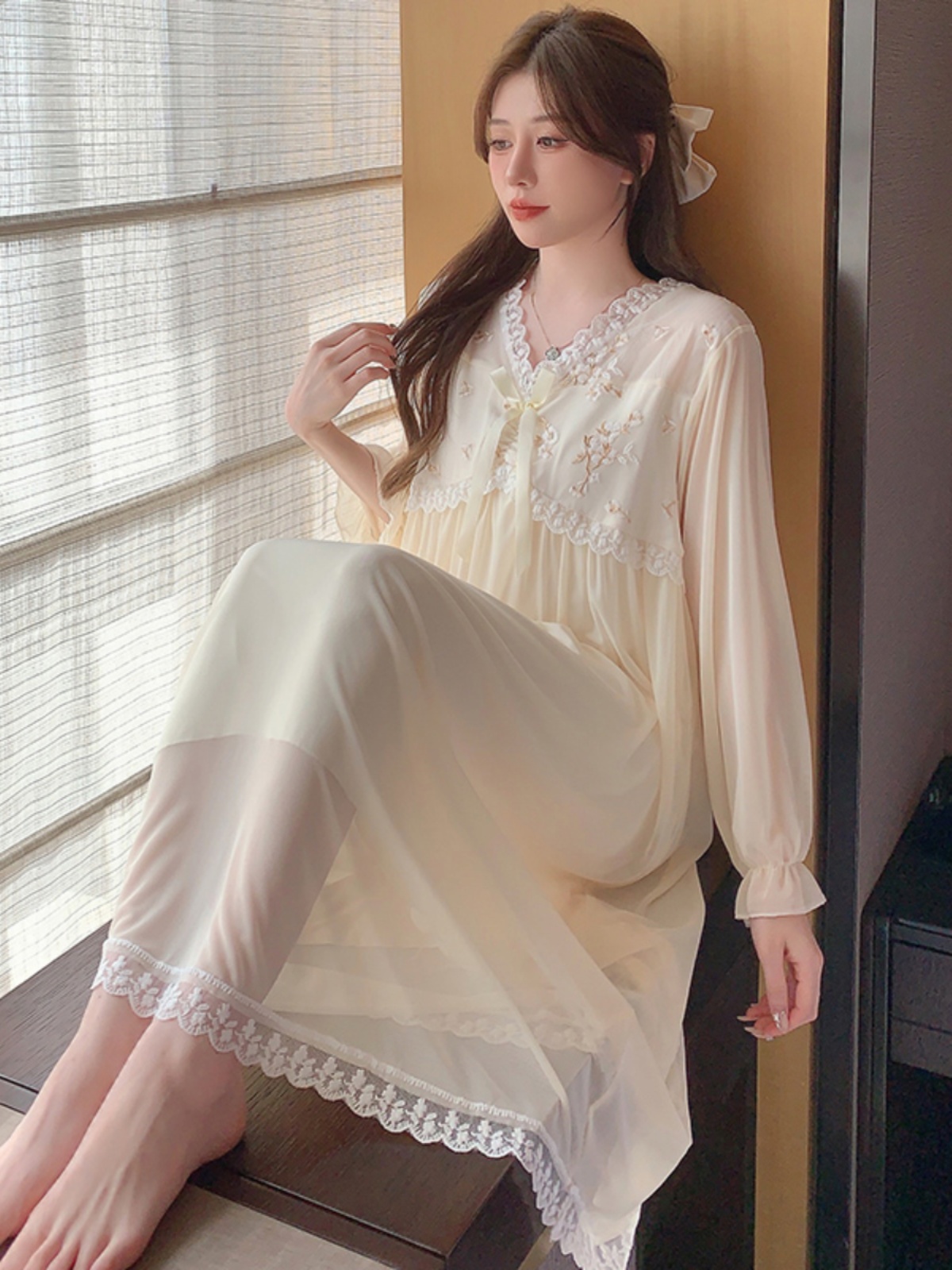 Pajamas with Chest Pad Spring and Autumn Mesh Nightdress Lace Royal Retro Princess Pure Desire Long Sleeve Dress Homewear