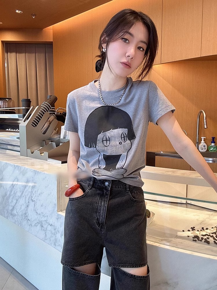 French Sweet and Spicy Small Top Super Nice Shoulder Slim Looking Small Gray Printing round Neck Short Sleeve T-Shirt Women's Summer