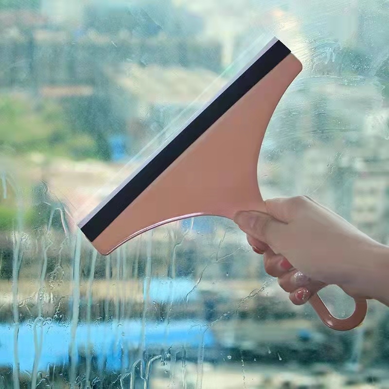 Clean Wiper Blade Window Cleaner 1