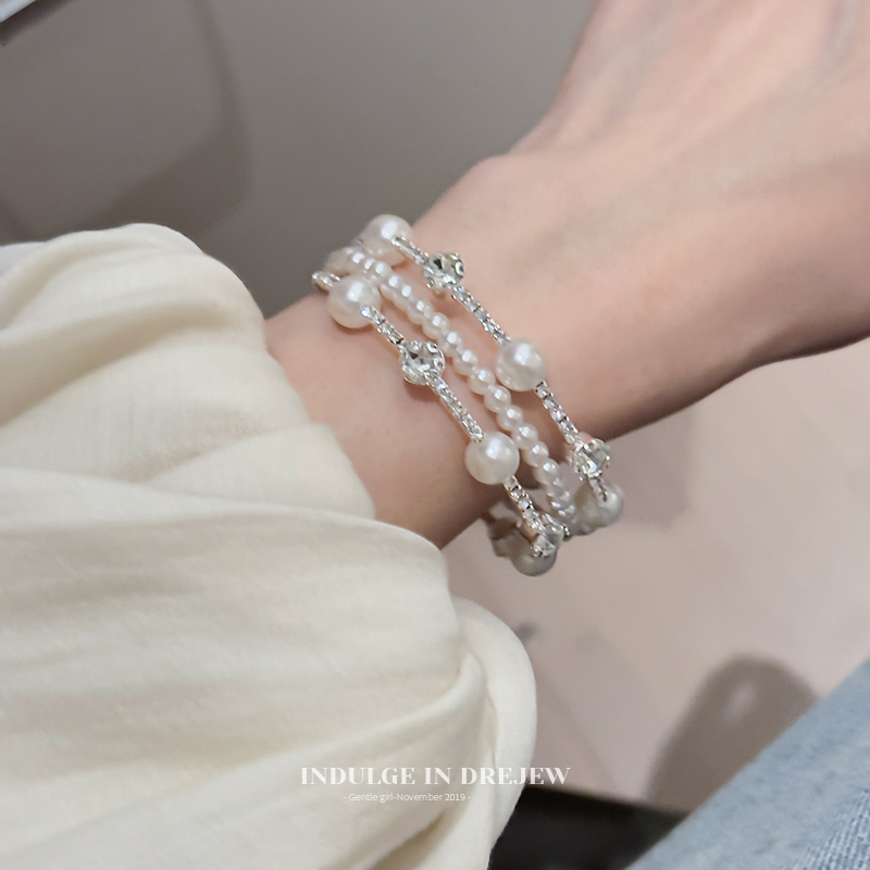 Pearl Multi-Layer Bracelet Women's 2025 New Arrival Best Selling Bracelet Accessible Luxury Fancy Refined Grace Niche Style Unique Bracelet