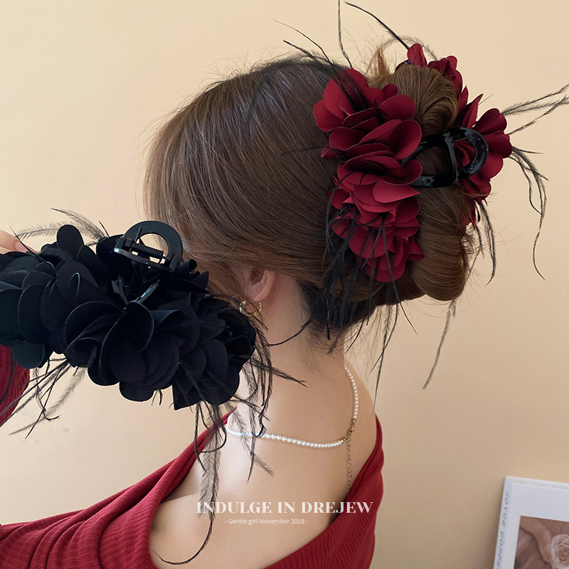 Red Flower Hair Clip Female 2025 New Arrival Fancy Barrettes Back Head Large Hair Volume Shark Clips Hairpin