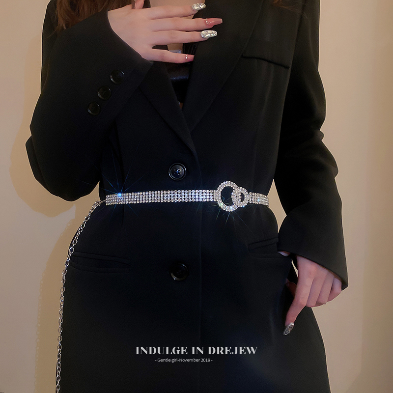 Silver Waist Chain Accessories Fancy Elegant Belt 2025 New Arrival Niche Design Sexy Waist Ornament Women