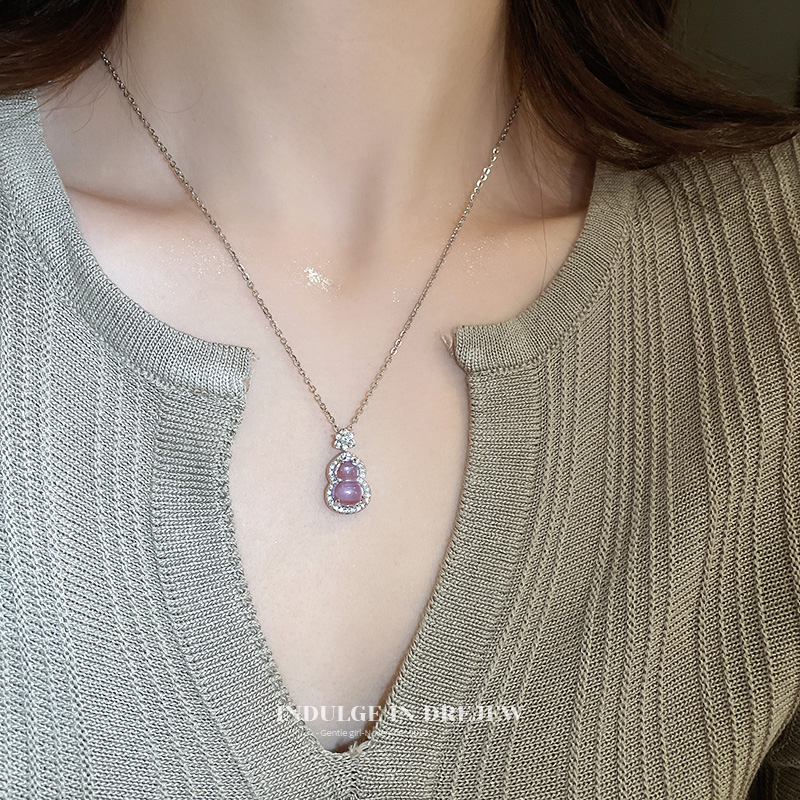 Purple Calabash Pendent Necklace for Women 2025 New Arrival Best Selling Fancy Light Luxury Minority Clavicle Chain Sweater Accessories