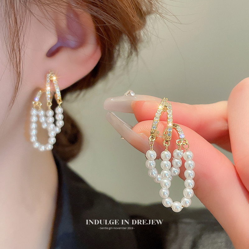 Double-Layer Pearl Earrings for Women Fancy Niche Design Elegant Stud Earrings New Arrival 2025 Best Selling Unique Earrings