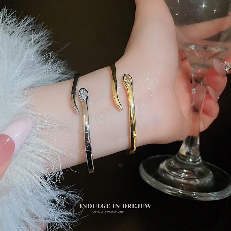 Simple Zircon Snake-Shaped Open Bracelet 2025 New Popular INS Style Bracelet Versitile Fashion High Sense Hand Jewelry