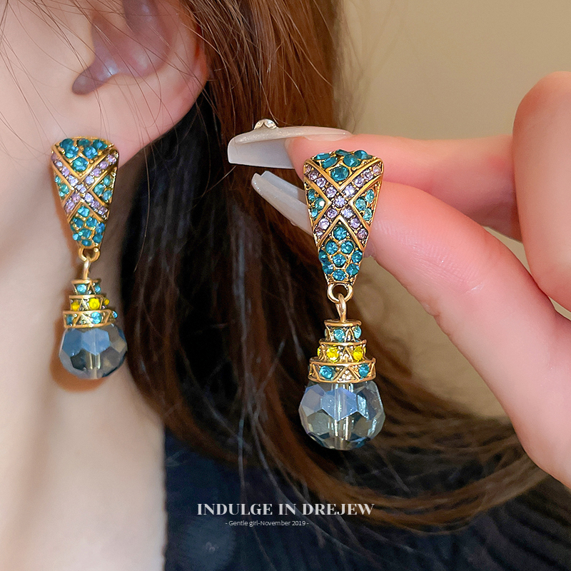 Medieval Exaggerated Earrings Niche Design Unique Eardrops 2025 New Arrival Best Selling Fancy Graceful Earrings Women