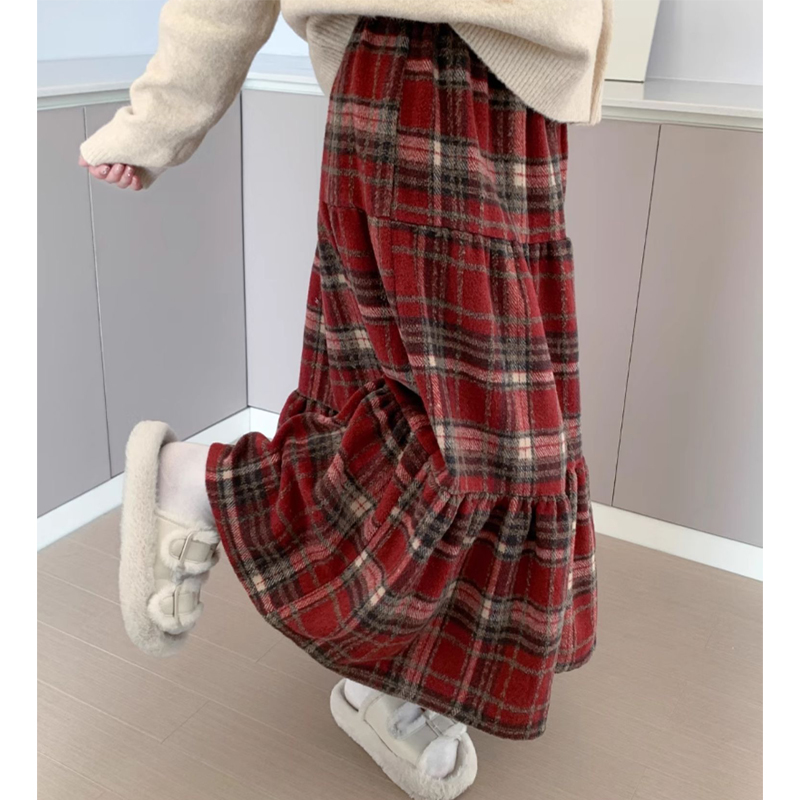 Fat mm 100.00kg Slimming Slim Fit Woolen Plaid A- line Dress Female Plus Size British Style Brushed Loose Half Body Cake Dress