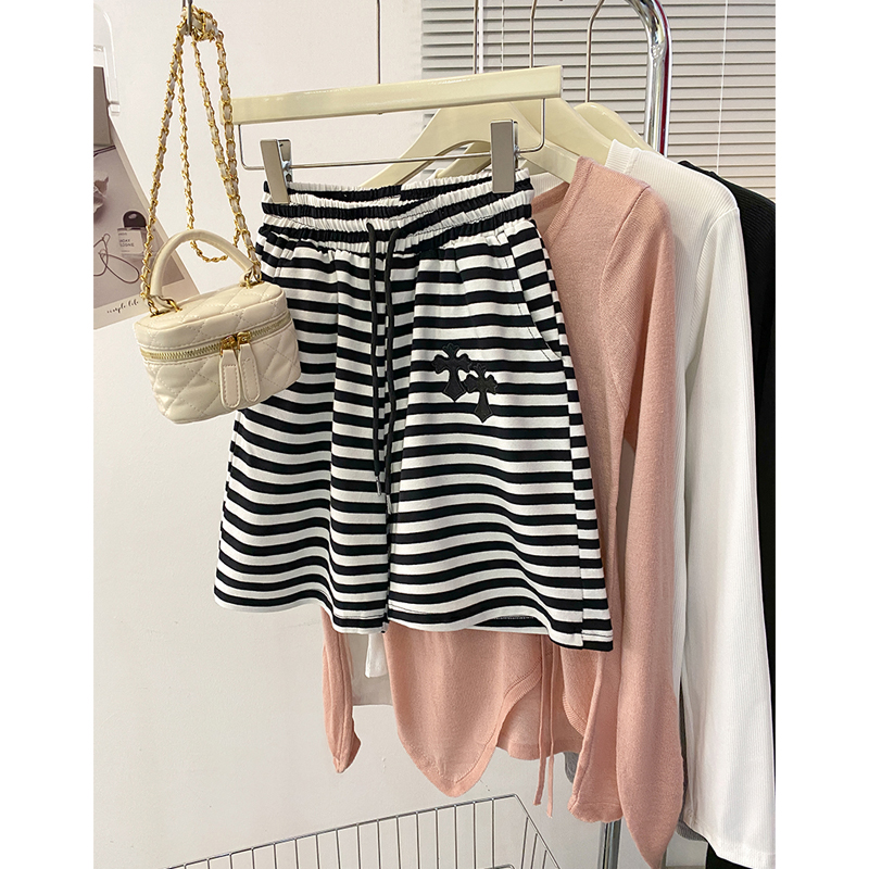 Plus Size 100.00kg Shorts Men's and Women's Summer Lightweight Breathable Black and White Stripes High Waist Loose Casual Wide-Leg Half Pants Tide
