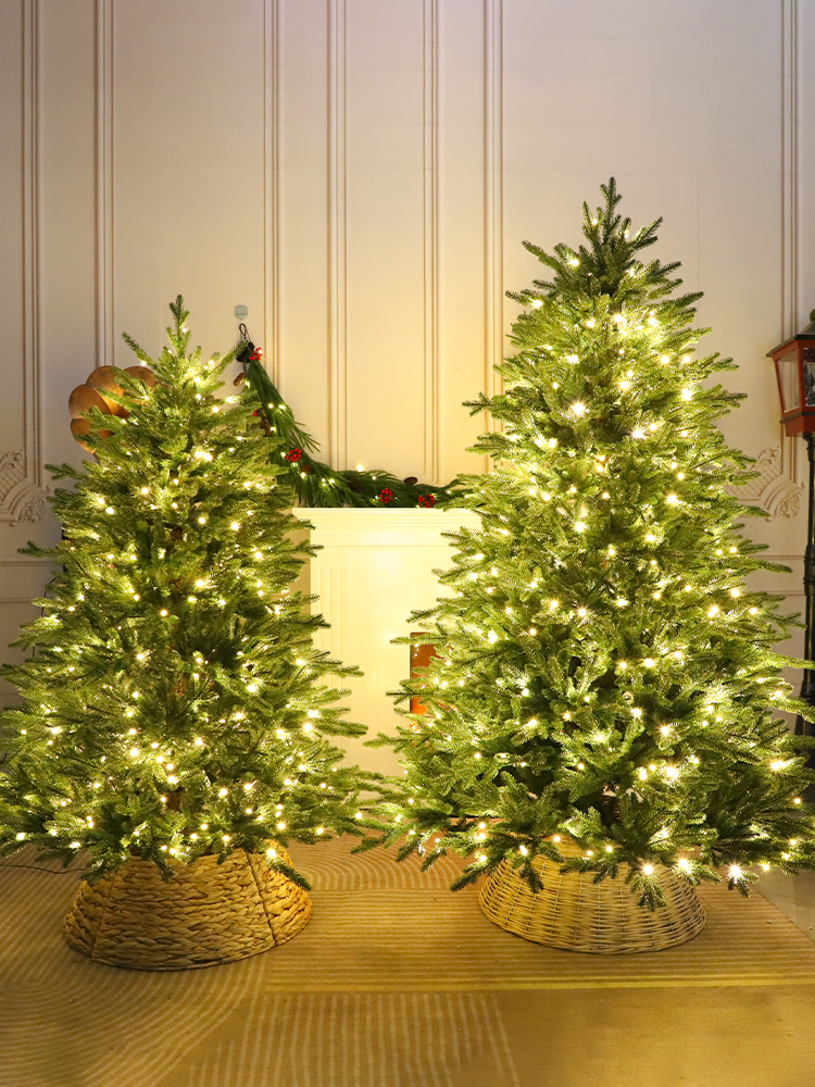 Christmas Decorations Pure PE Christmas Tree Encryption Self-Contained Light For Home Christmas Tree Luminous Photo Props Scene Layout