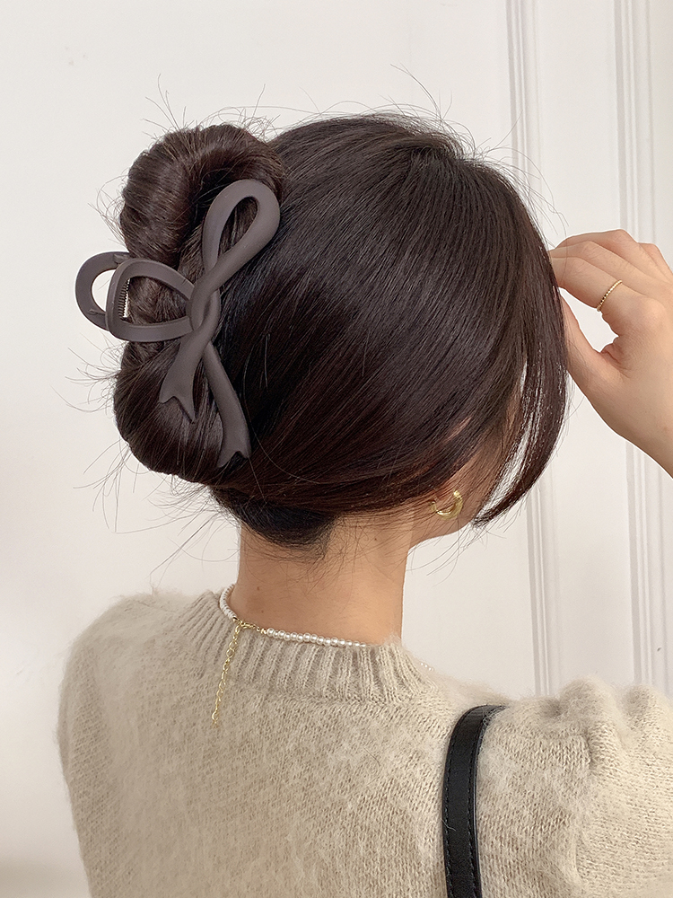 Maillard Bow Claw Clip Female 2024 New Arrival Large Shark Clip Fall and Winter Barrettes Back Head Hairpin Hair Ornaments