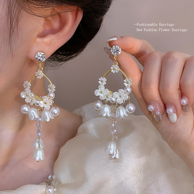 Pearl Long Fringe Earrings Women's Fancy Special-Interest Design Gentle Elegant Stud Earrings Accessible Luxury Flower Eardrop Earring