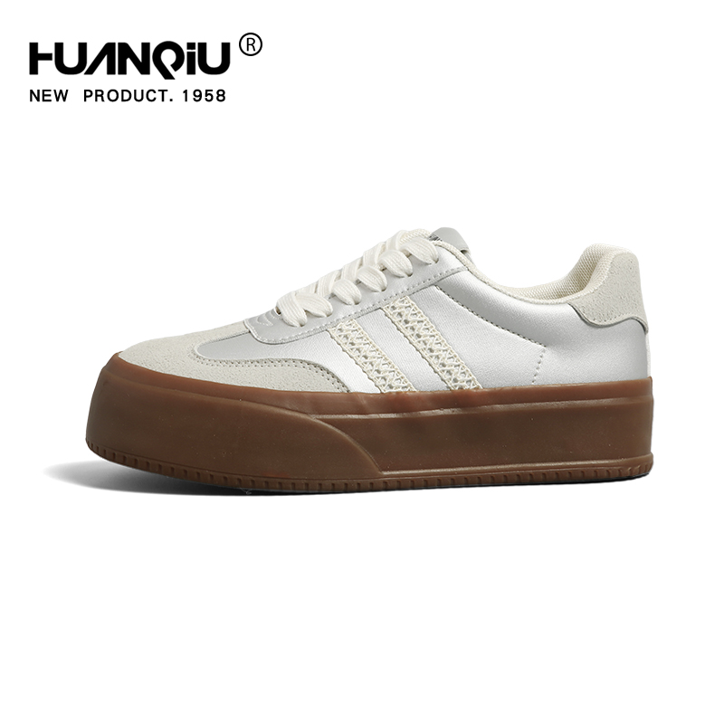 Universal Thick Sole Silver German Training Shoes Women's 2024 New Arrival Winter Casual Easiest for Match White Shoes Height Increasing Small Board Shoes